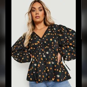 NWT Boohoo Plus black floral lace trim top, size 24.